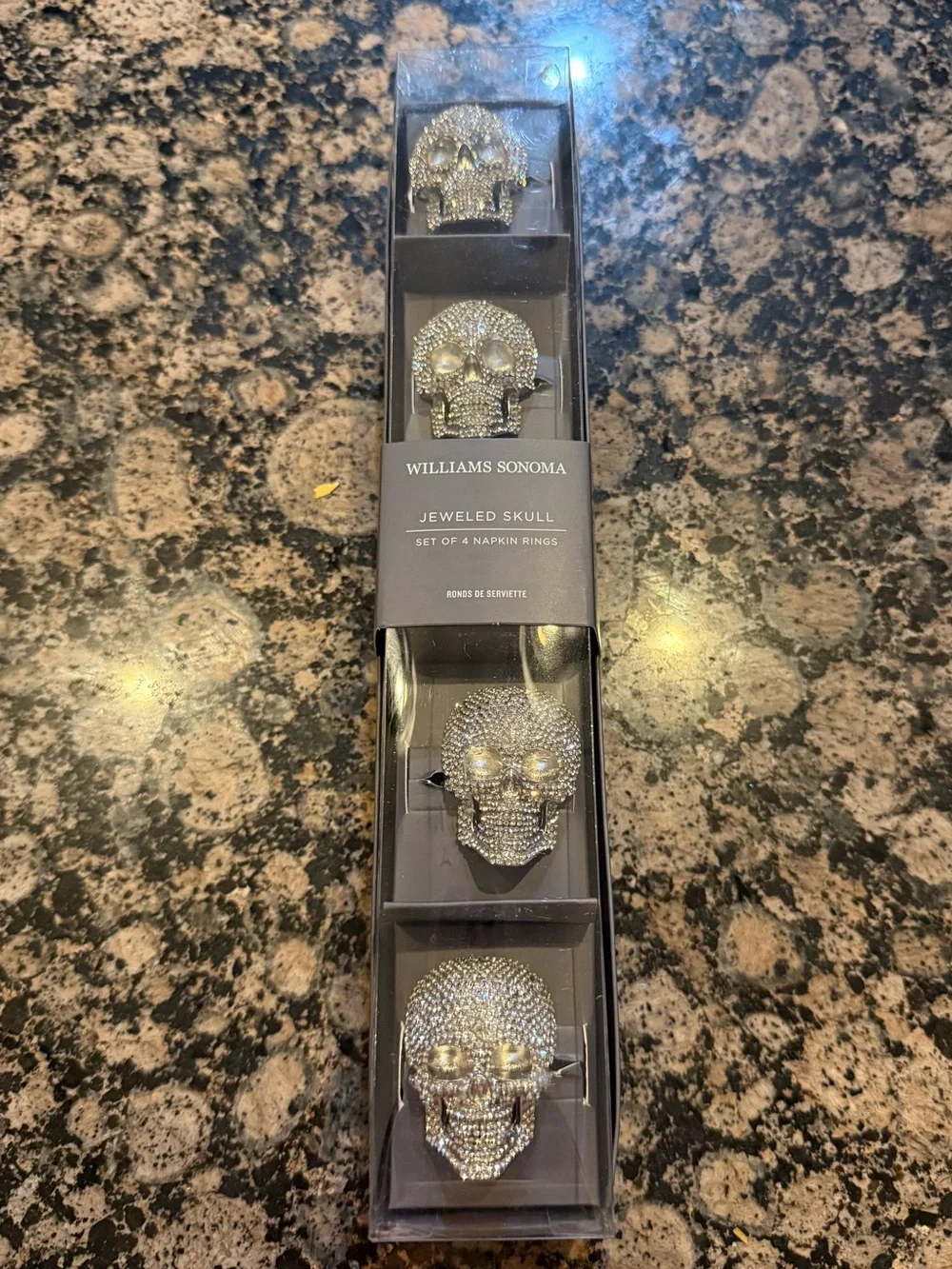 Williams Sonoma NWT Halloween Skull Jeweled Napkin Rings, Set of 4